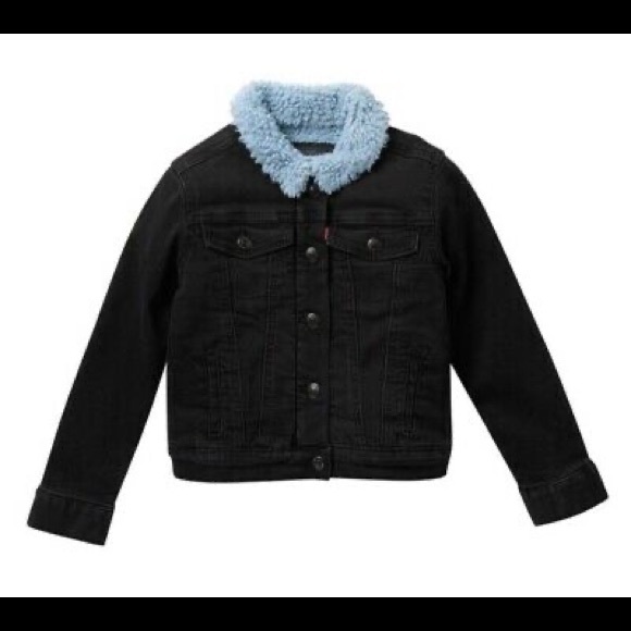 Levi's Sherpa Trucker Jacket - Picture 2 of 2